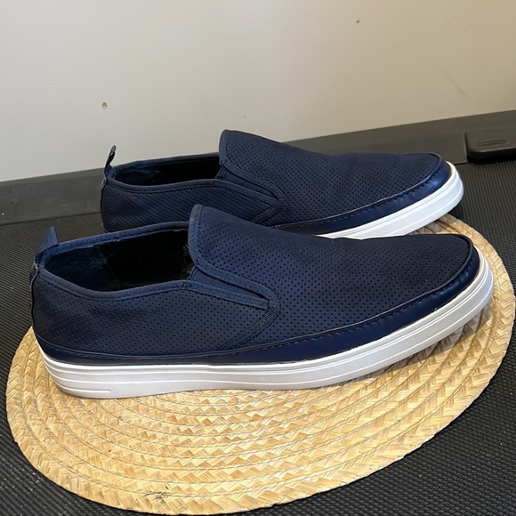 Reaction by Keneth Cole Slip-on Sneakers Size 10 - Picture 7 of 13